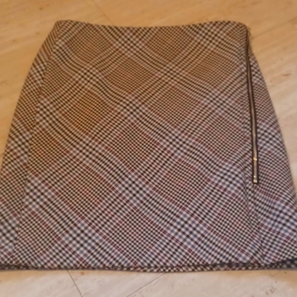 White House Black Market Plaid Skirt